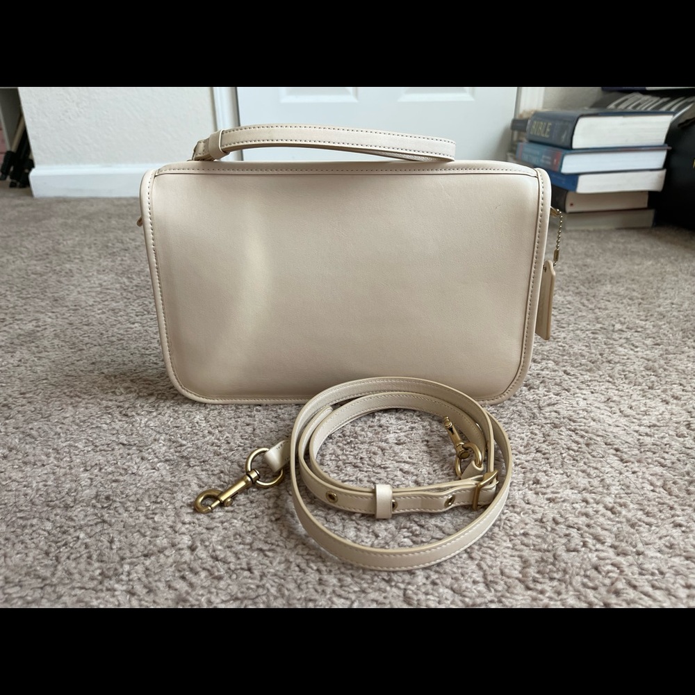 Coach Quinn Crossbody
